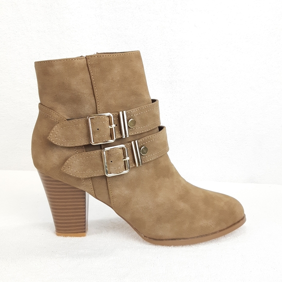 NWOT. DB DK FASHION MALENA BOOTIES - Picture 2 of 16